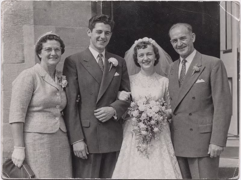 Wedding party photo