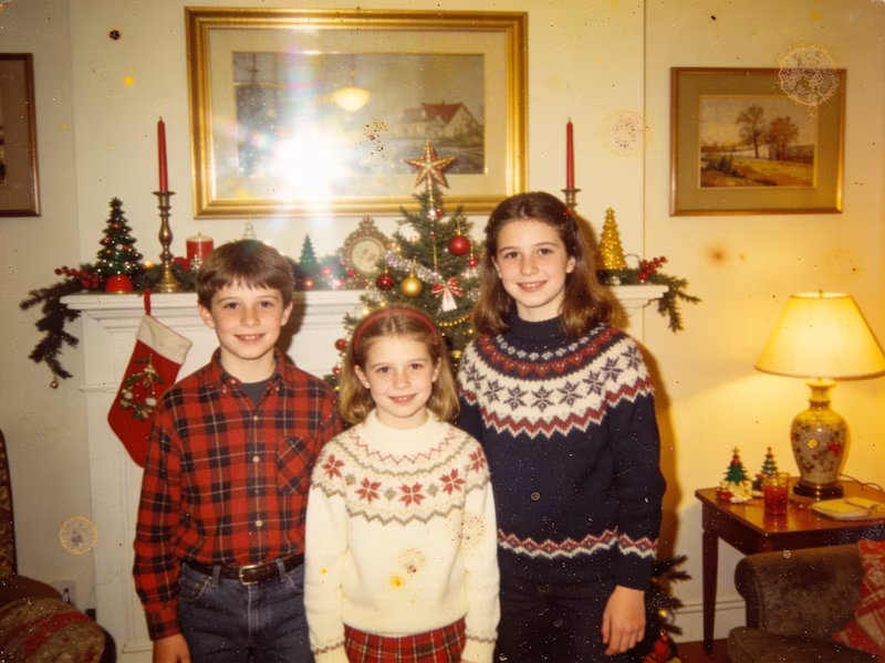 Holiday living-room photo